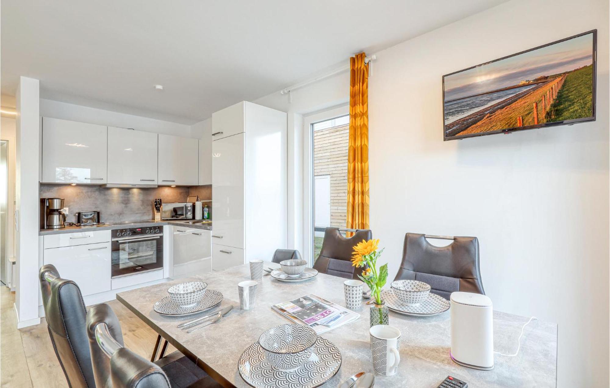 Nice Home In Tossens With Kitchen Bagian luar foto