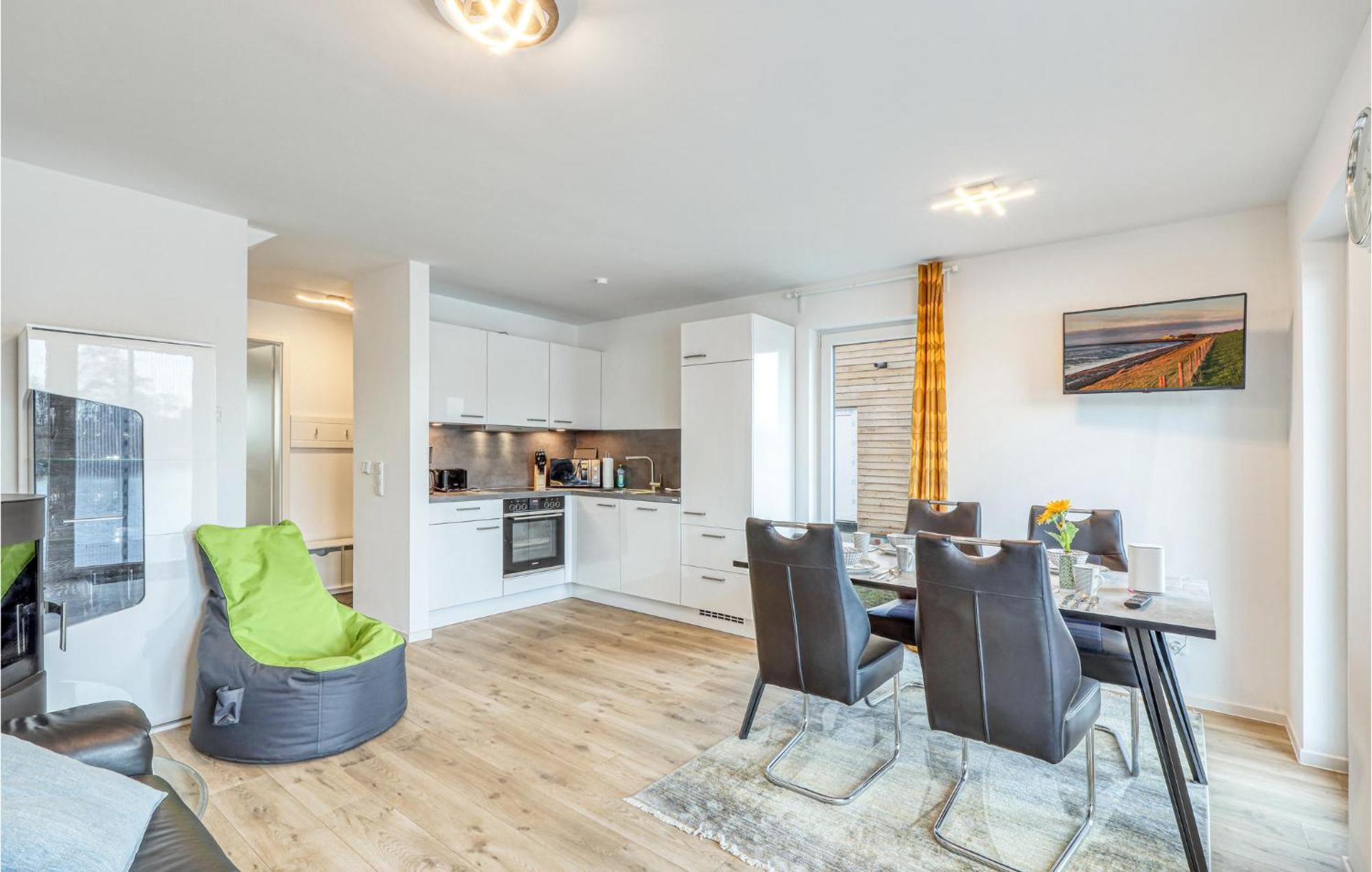 Nice Home In Tossens With Kitchen Bagian luar foto